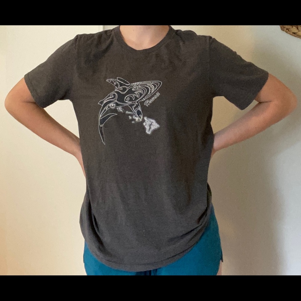 Women’s Size Medium Hawaii T- Shirt